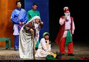 جشنواره تئاتر همدان/ نمایش «دینگ دینگ، دنگ» کشف کردن را به خردسالان می‌آموزد
