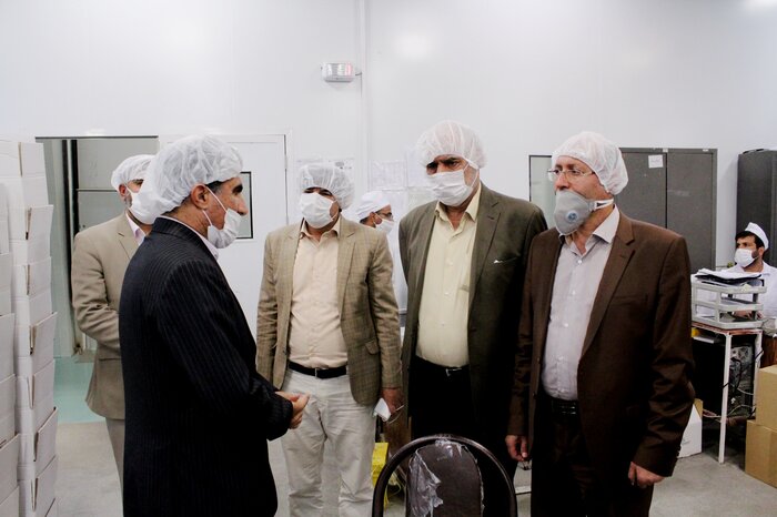 بازدید اعضای شورای شهر یاسوج از کارخانه تولید محصولات آرایشی بهداشتی