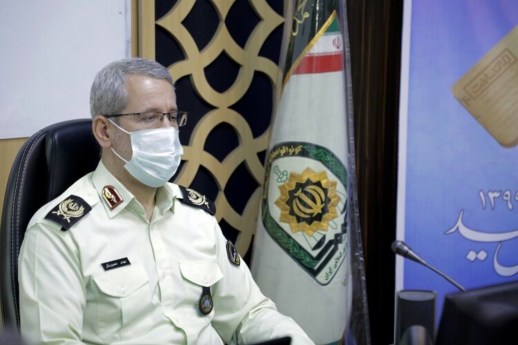 پلیس تمرکز خود را در تربیت پلیس مردمی قرار داده است