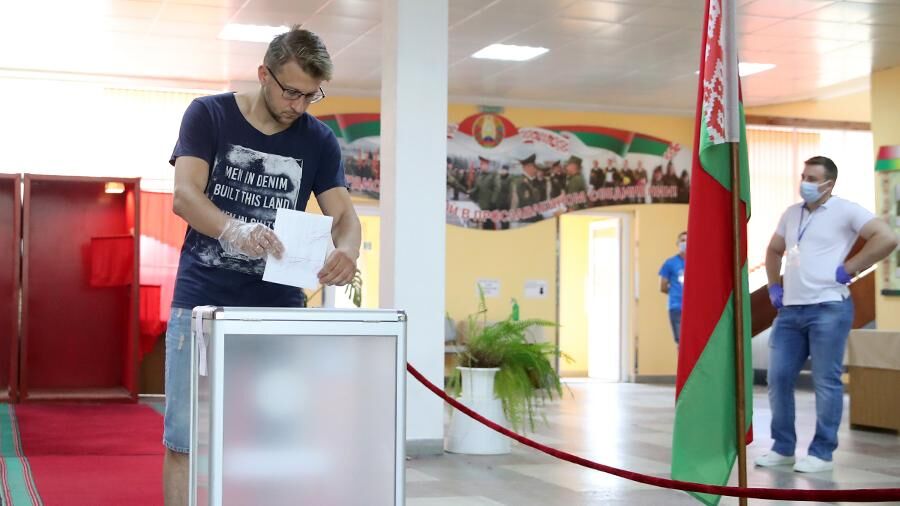 رای گیری زودهنگام انتخابات ریاست جمهوری بلاروس آغاز شد 