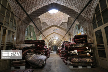 Hamedan Bazaar in western Iran in the time of Coronavirus