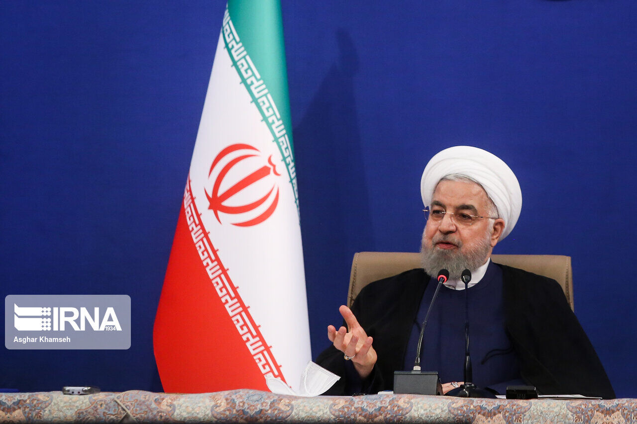 Rouhani congratulates nation on opening of soil, water projects in 40 years