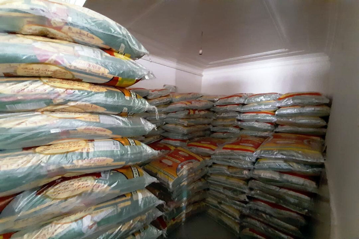 بیش از ۱۱ تن برنج احتکار شده در مهریز کشف شد