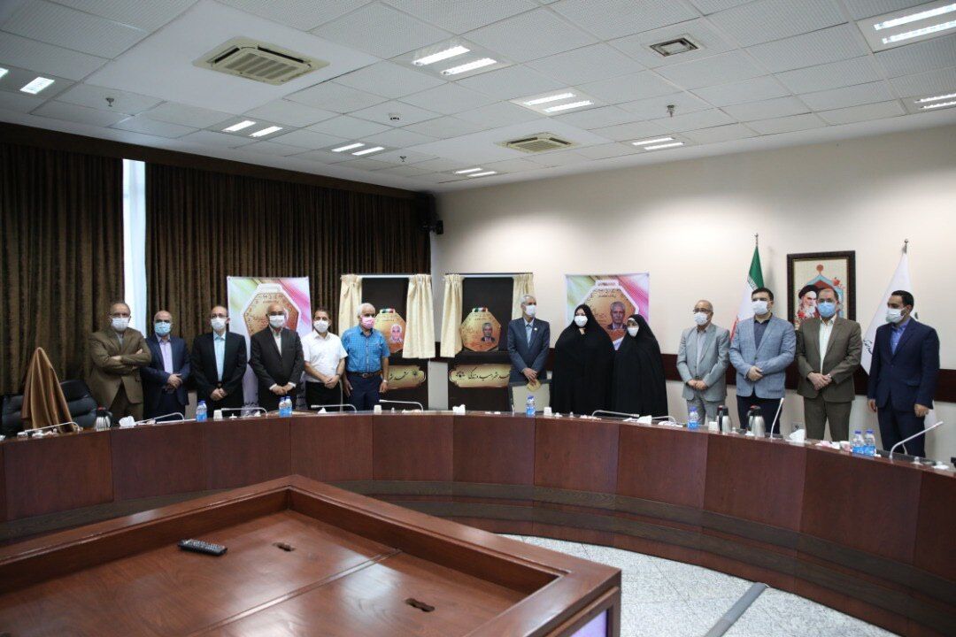 پلاک افتخار دو پیشکسوت ورزشی در شورای شهر مشهد رونمایی شد