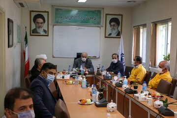 تجلیل آزادگان از کادر درمانی شهرستان ورامین