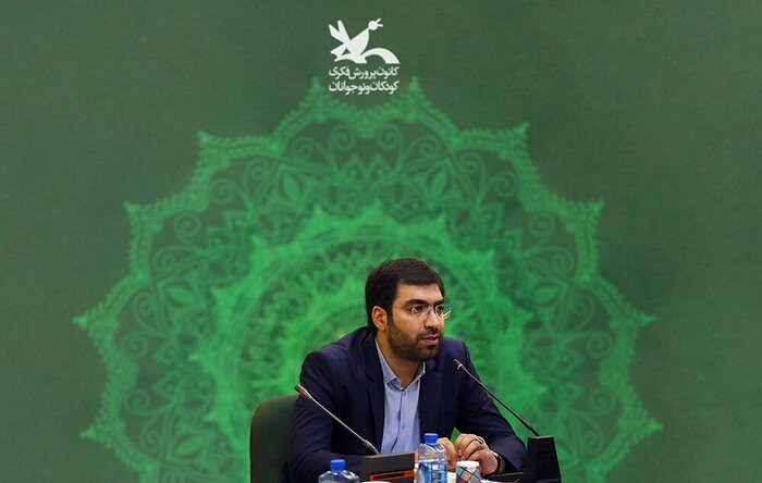 حامد رهنما دبیر جایزه سپاس کانون شد 2