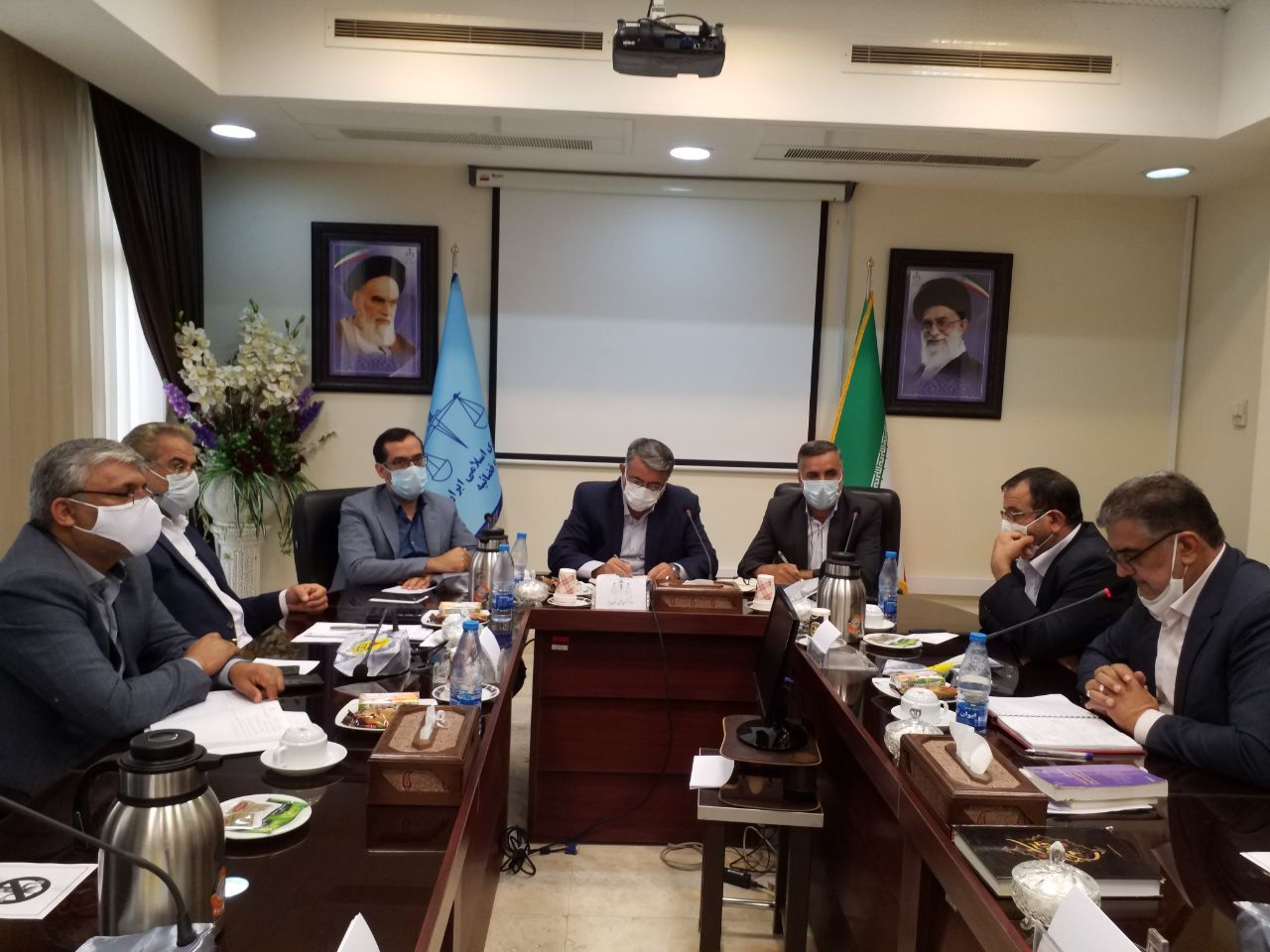 تعامل بین دادگستری و شوراها موجب احقاق حقوق مردم می‌شود