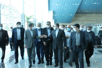 سفر وزیر شهرسازی به منطقه آزاد ماکو