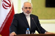 Zarif: La política estadounidense "Todas las opciones están sobre la mesa" equivale a la ley de la selva
