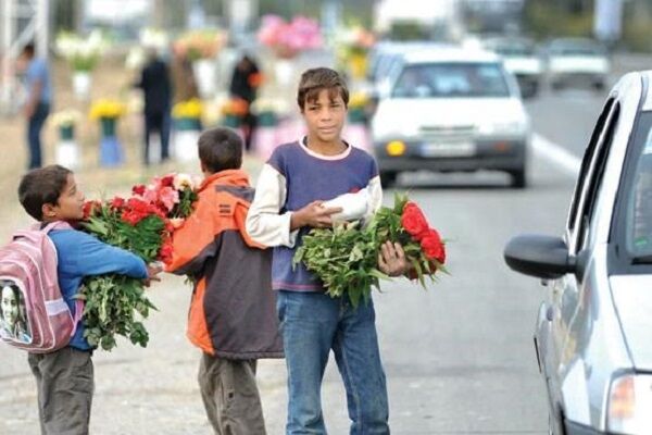 نیمی از 125 کودک کار در گیلان مستمری بگیر هستند