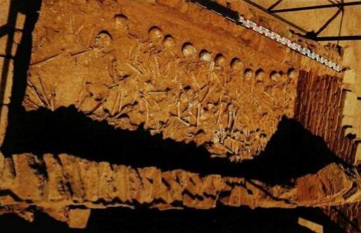 توضیحات مدیر پایگاه میراث جهانی چغازنبیل و هفت تپه درخصوص کشف گور دسته جمعی