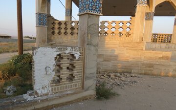 آرامگاه قیصر امین پور