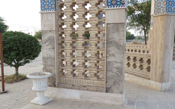 آرامگاه قیصر امین پور