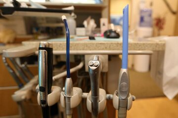 پیشگیری از انتشار آیروسل‌ها در دندانپزشکی با محلول آب و پلیمر