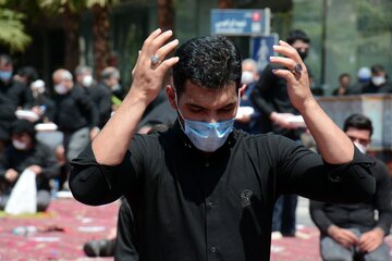 اقامه نماز ظهر عاشورا در اهواز