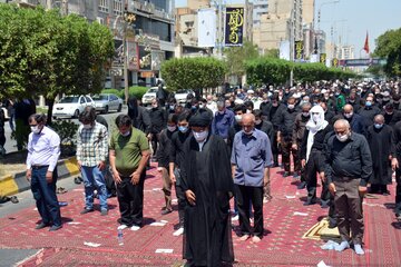 اقامه نماز ظهر عاشورا در اهواز