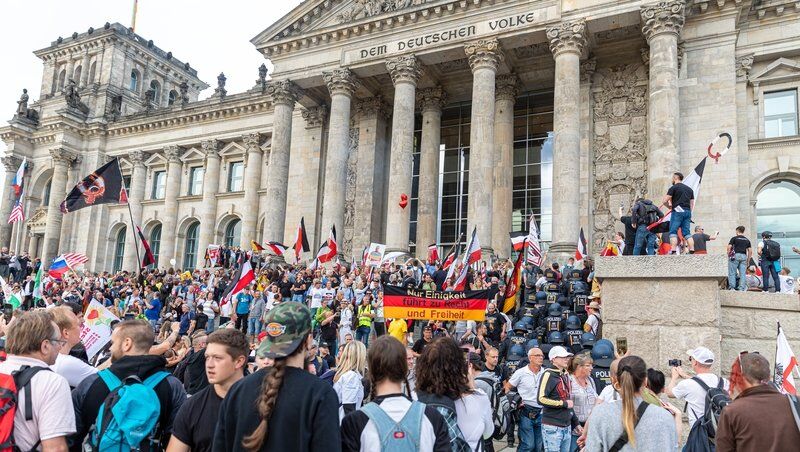 رئیس جمهوری آلمان یورش به مجلس را «غیر قابل تحمل» خواند
