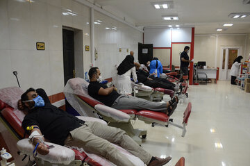 اهدای ۱۷۹ واحد خون توسط عزاداران حسینی در بروجرد