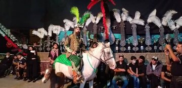 Actores del Taziye interpretan el histórico evento shií en Pardis