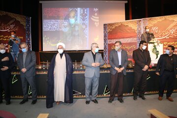 رونمایی کتاب شهید مدافع حرم در کنگره امام سجاد(ع)