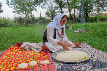 Les femmes artisanes de Rezvanchahr au nord de l’Iran