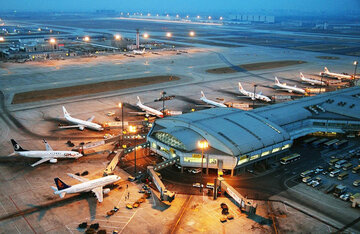 پروازهای بین المللی به پکن از سر گرفته شد