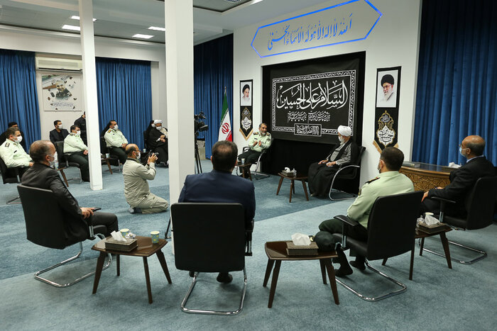امام جمعه قزوین: نیروی انتظامی تجلی بخش امنیت در کشور است 2