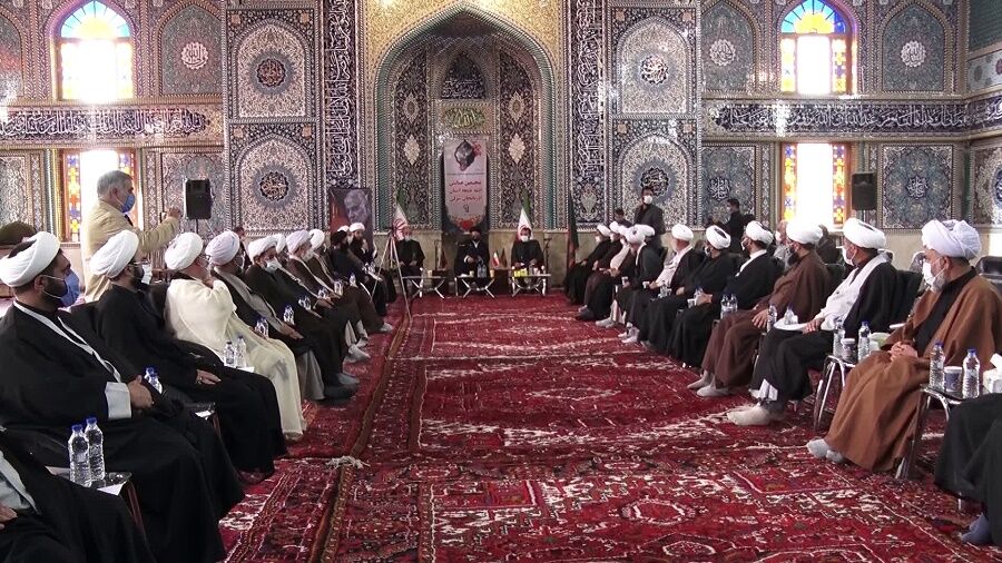 امام جمعه تبریز: دفاع واقع بینانه و نقد منصفانه راهبرد حمایتی رهبری از دولت هاست امام جمعه تبریز: دفاع واقع بینانه و نقد منصفانه راهبرد حمایتی رهبری از دولت هاست