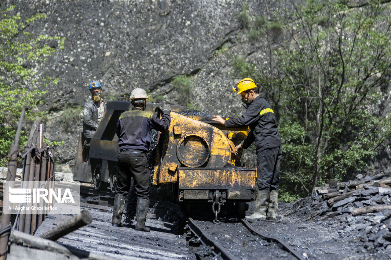 Deaths at work in Iran half the global average