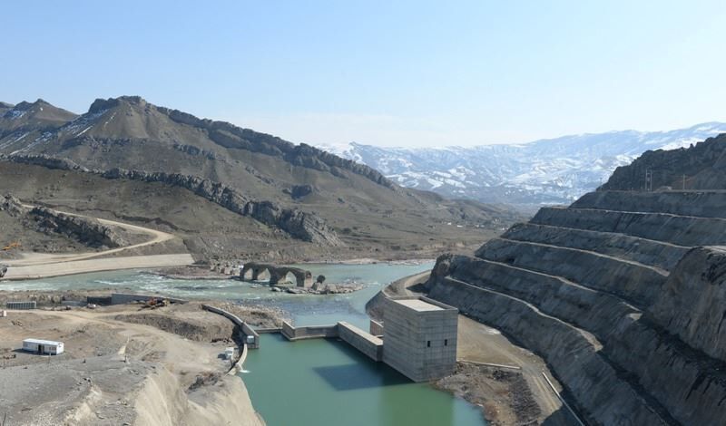 همکاری ایران و جمهوری آذربایجان در بخش انرژی برق بررسی شد