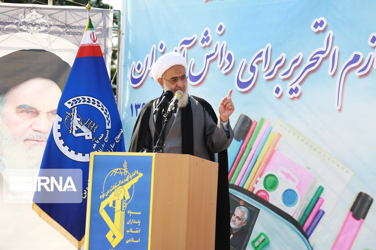 پیوند آموزش و دین در کمک مومنانه محقق شده است