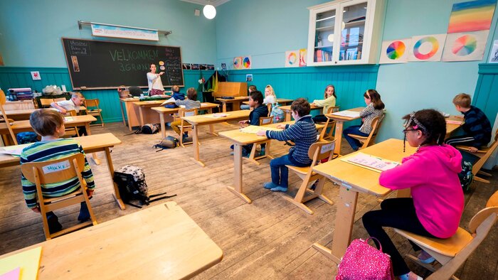 چگونه مدارس اروپا با کووید ۱۹ کنار می آیند ایرنا