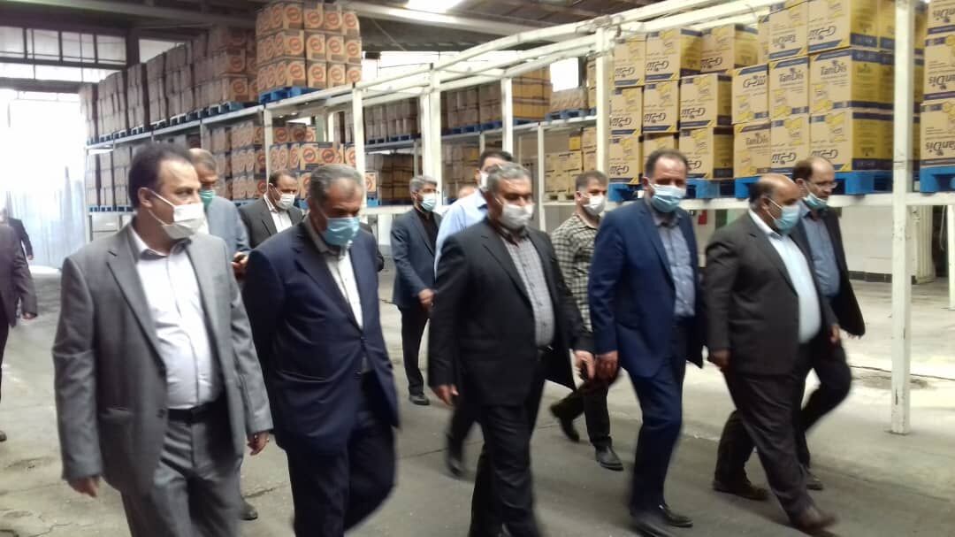 استاندار قزوین از ۲ واحد تولیدی در شهرک صنعتی لیا بازدید کرد استاندار قزوین از ۲ واحد تولیدی در شهرک صنعتی لیا بازدید کرد