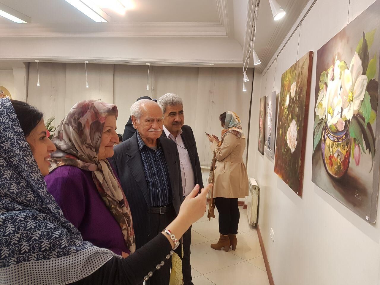 هنرمندان صاحب‌نام و جوانان جویای‌نام