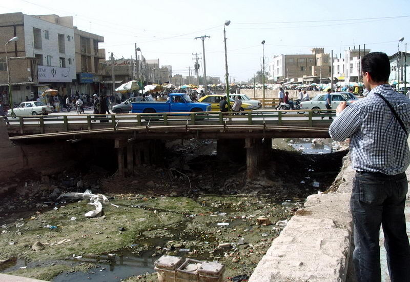 فرماندار شادگان: هیچ گونه کوتاهی در خدمات رسانی به مردم پذیرفتنی نیست