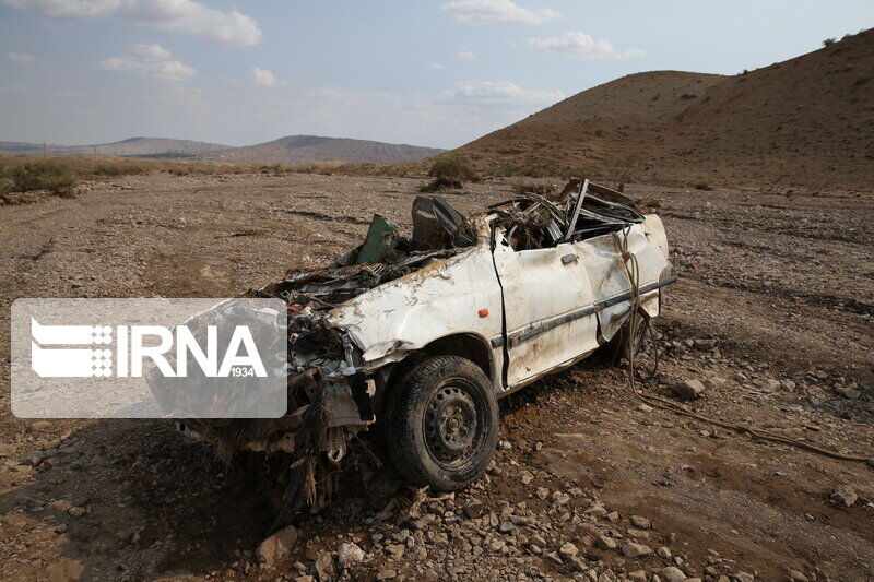 واژگونی 2 دستگاه خودرو سواری در میبد 11 زخمی بر جا گذاشت