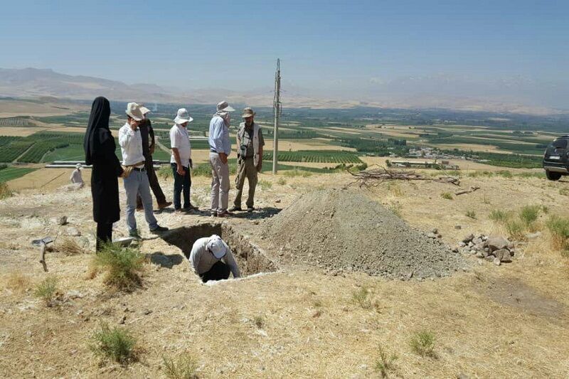 تعیین حریم ۲ تپه باستانی در سردشت آغاز شد