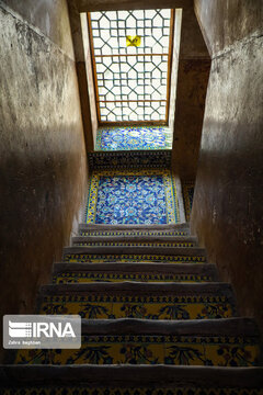 Les travaux de restauration au Palais Ali Qapou d'Ispahan