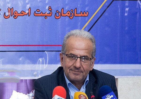نوزادان پدر نامعلوم با حکم دادگاه شناسنامه میگیرند نوزادان پدر نامعلوم با حکم دادگاه شناسنامه میگیرند