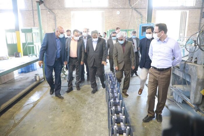 استاندار قزوین: کمک به رونق تولید اولویت اساسی دولت است 2