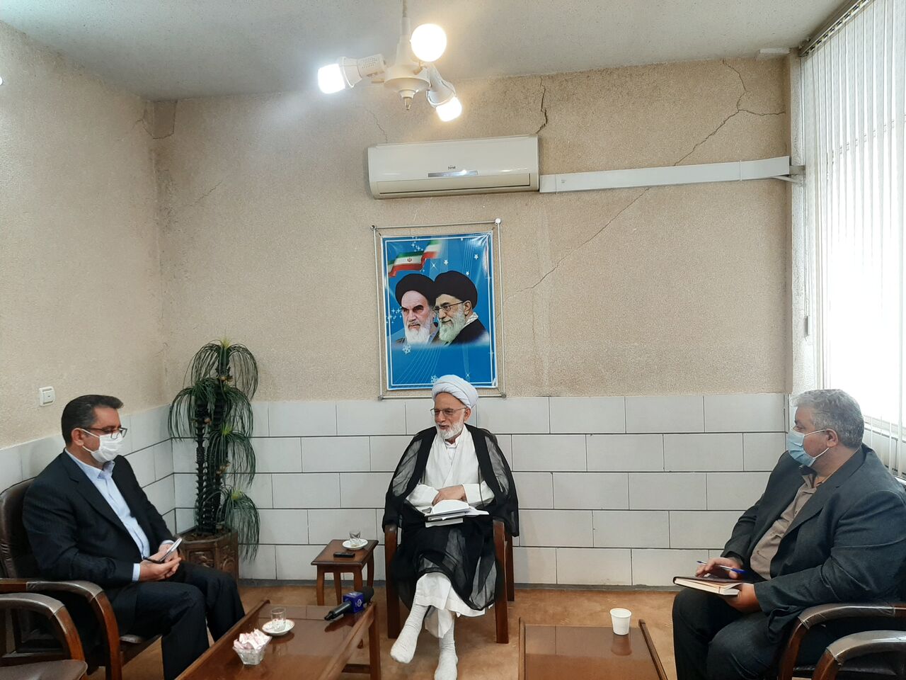 امام جمعه اراک: نهضت خمینی احیاگر اسلام و ارزشهای انسانی است امام جمعه اراک: نهضت خمینی احیاگر اسلام و ارزشهای انسانی است