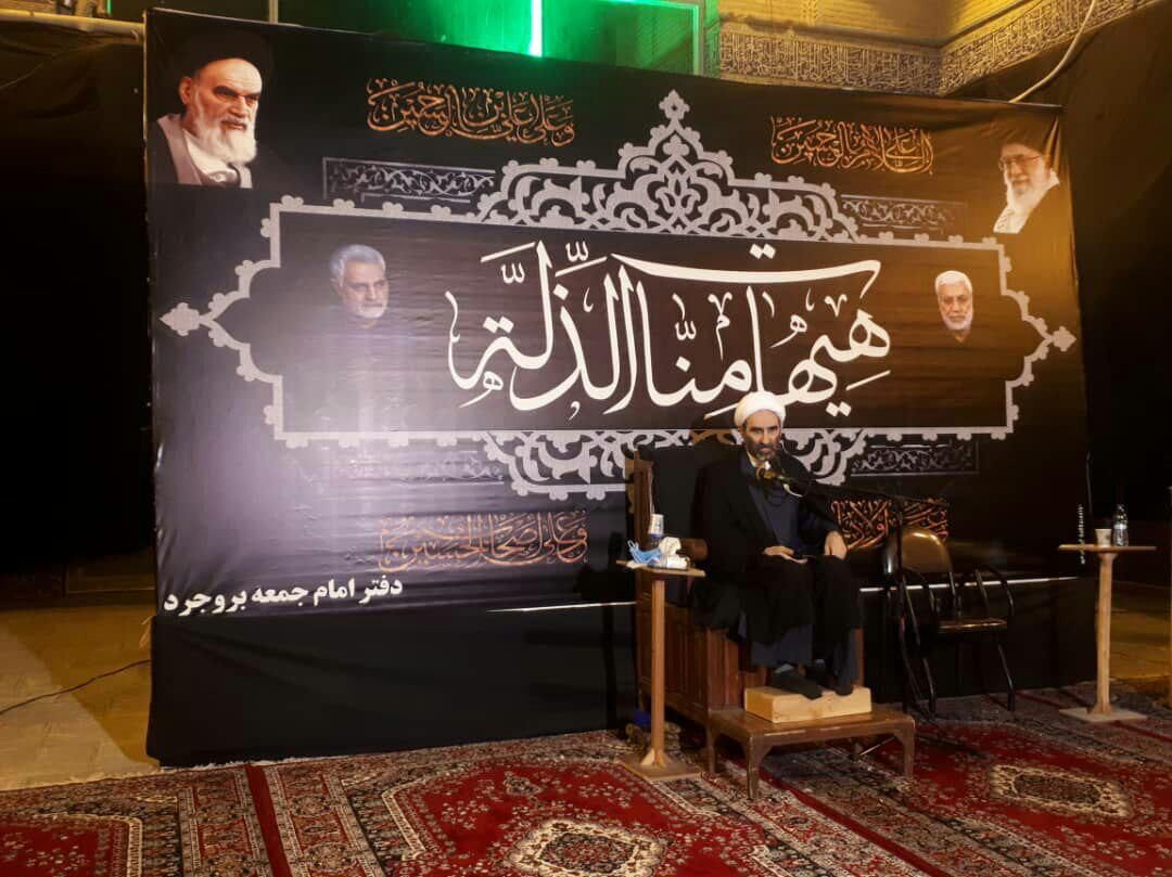 نماینده مردم لرستان در مجلس خبرگان: عزاداری بستر ساز شناخت اهل بیت (ع) است