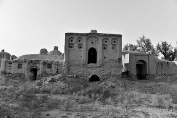 روستاهای رها شده سیستان