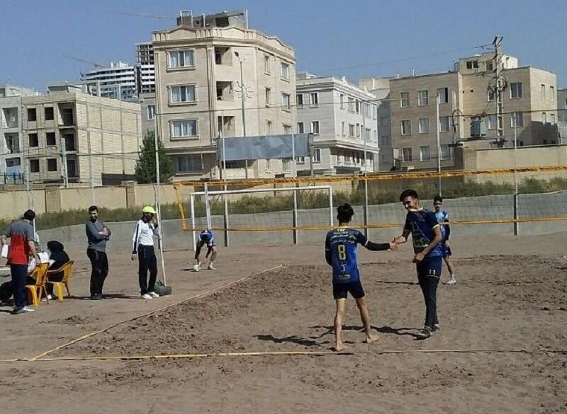 مسابقات والیبال ساحلی نونهالان استان قزوین پایان یافت