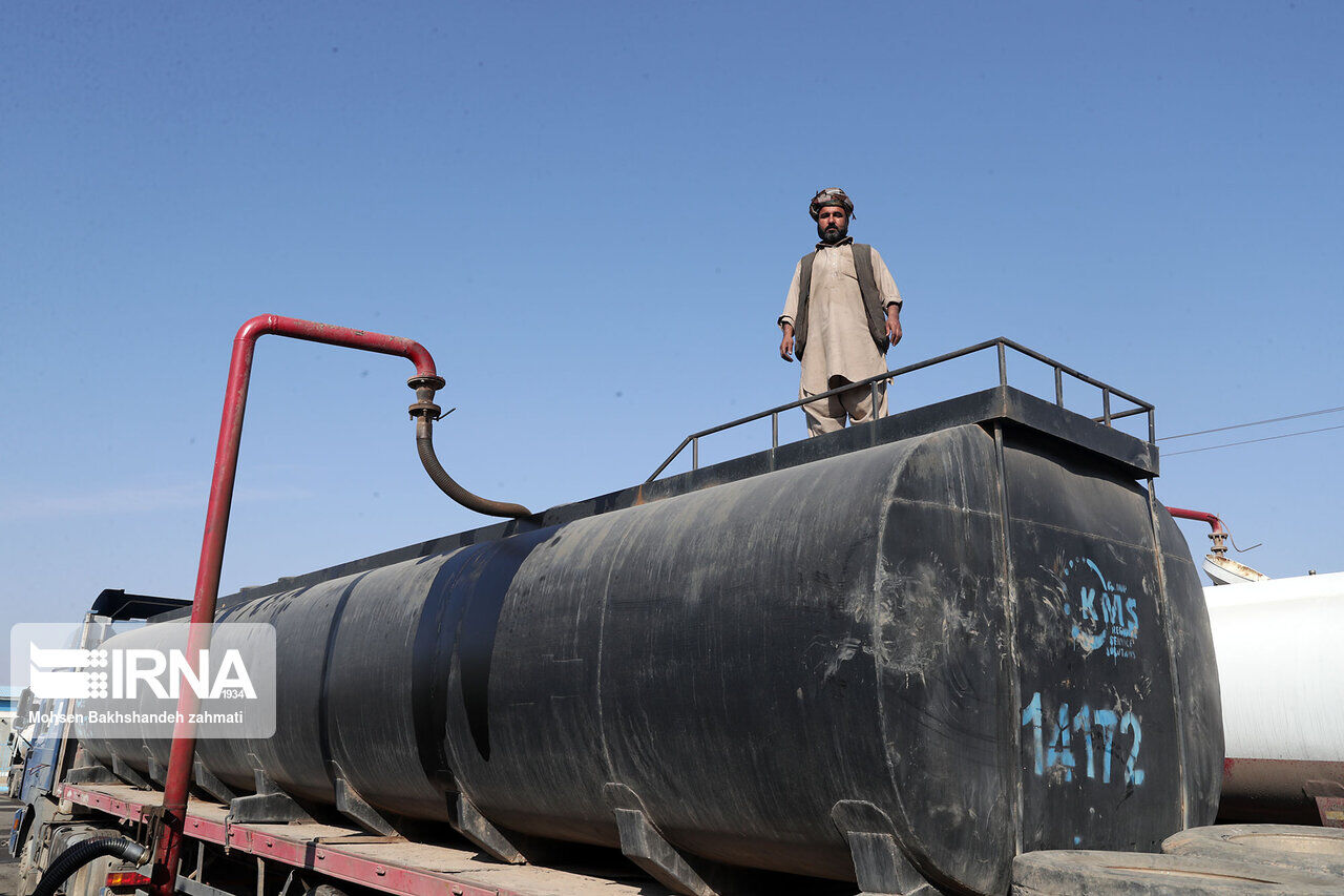 قاچاق سوخت به افغانستان کاهش یافت