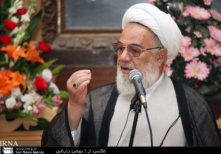 پیکر مرحوم آیت الله ممدوحی فردا در قم تشییع می شود