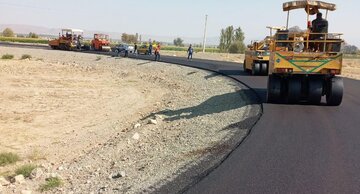 تلاش برای بهبود جاده‌ها و راه‌های آذربایجان‌غربی پیش از آغاز فصل سرما