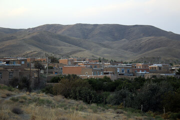 روستای گورچین قلعه