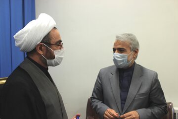 امام جمعه: تامین اعتبار سامانه گرمسیری از خواسته های مردم ایلام است