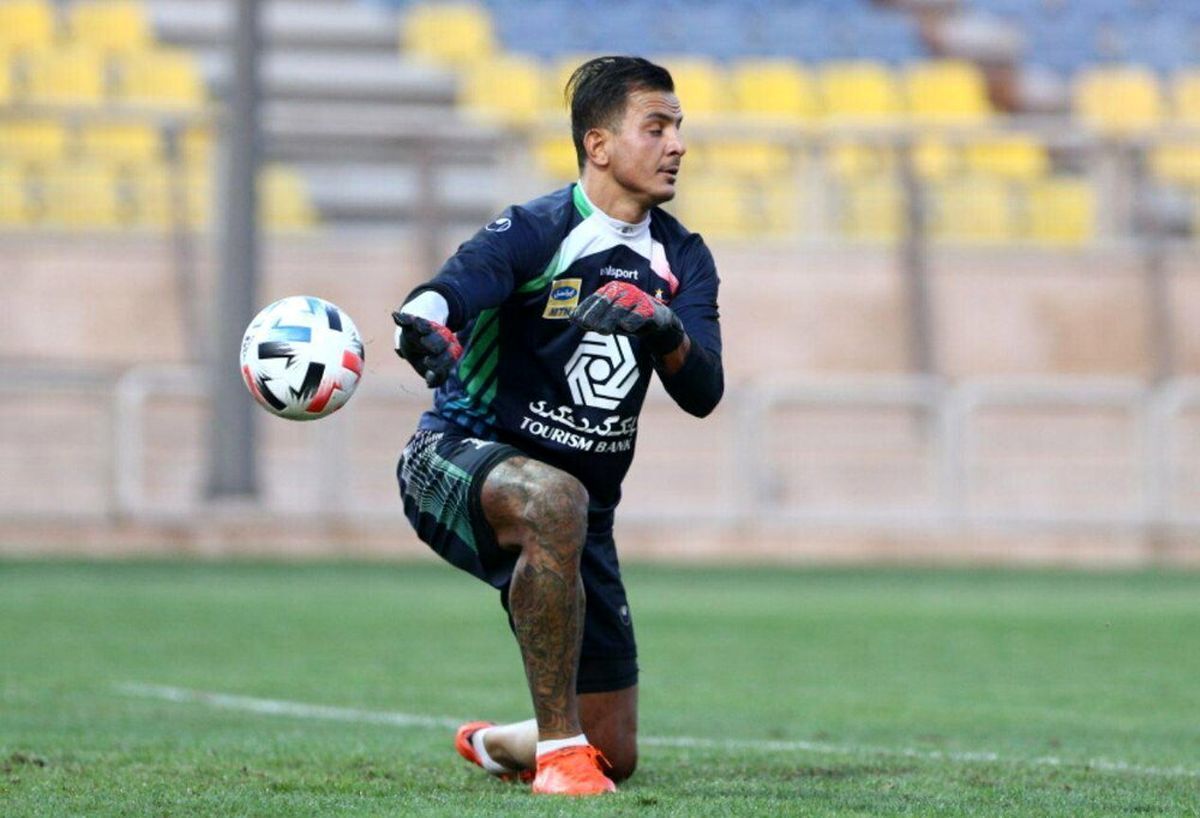 Hamed Lak zum besten Torhüter der ACL 2020 gekürt Hamed Lak zum besten Torhüter der ACL 2020 gekürt